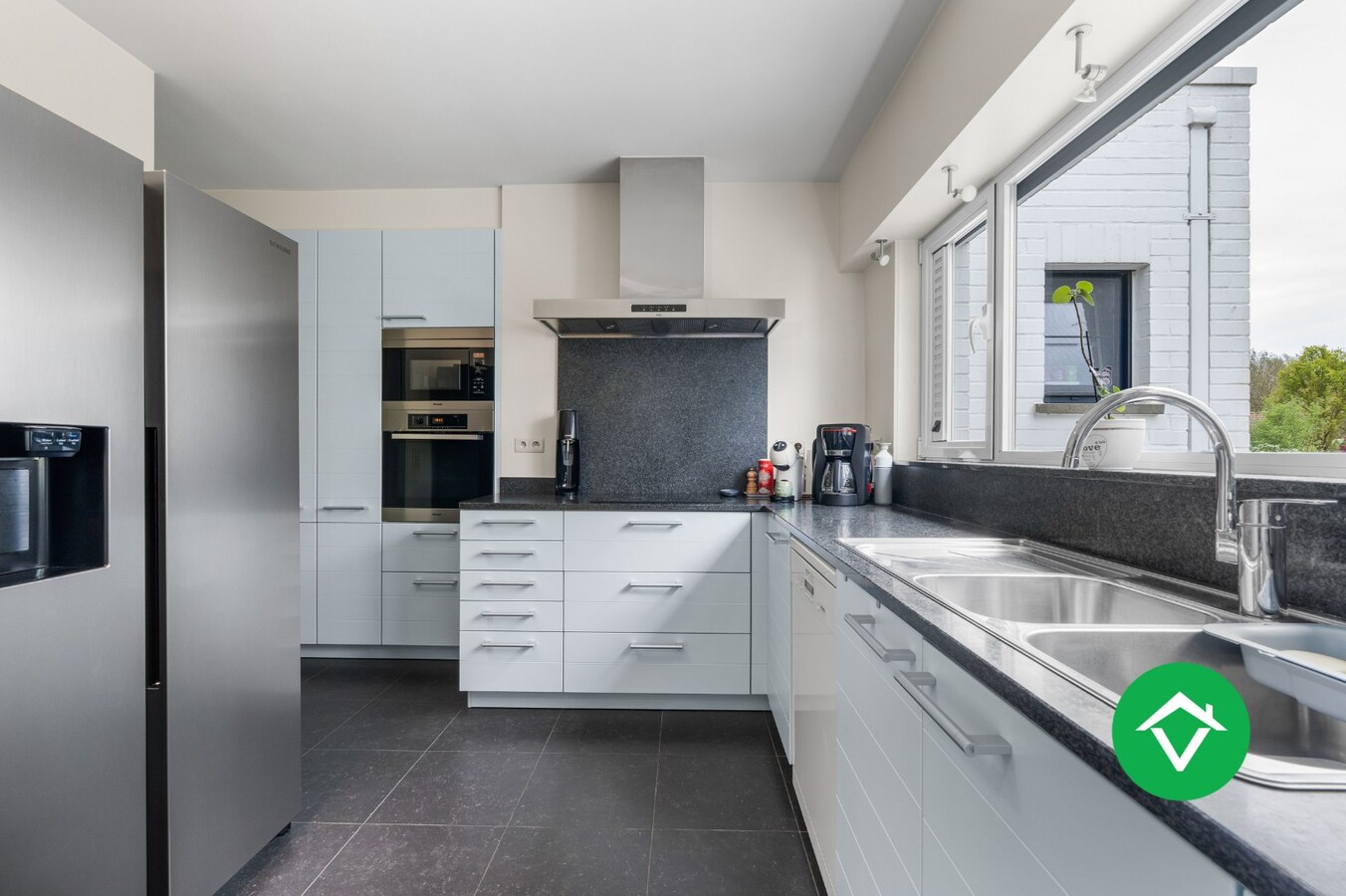 Alleenstaande woning met uitgestrekte vergezichten te Wijnendale 