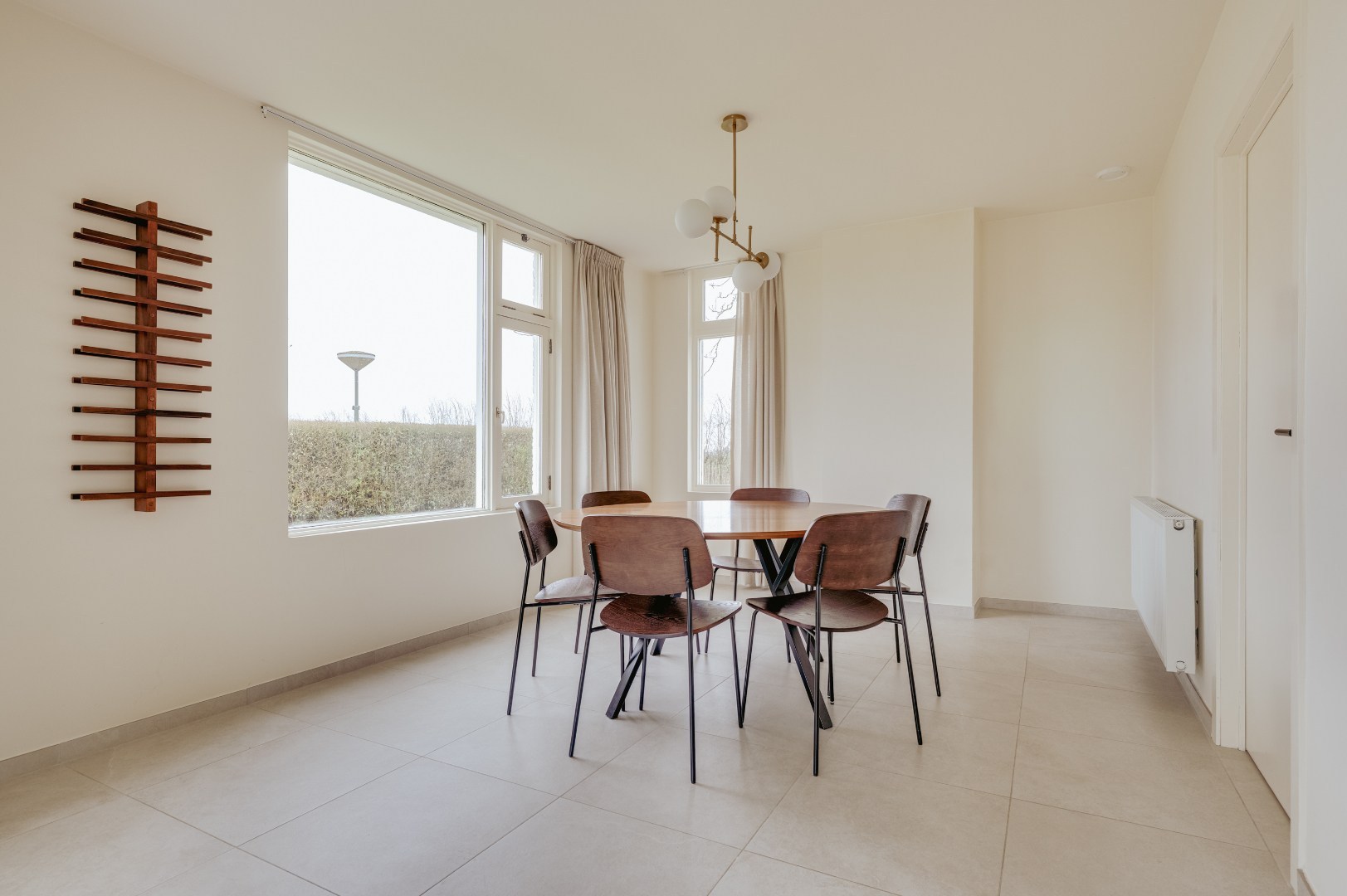 Volledig gerenoveerde woning op slechts 15km van Knokke 