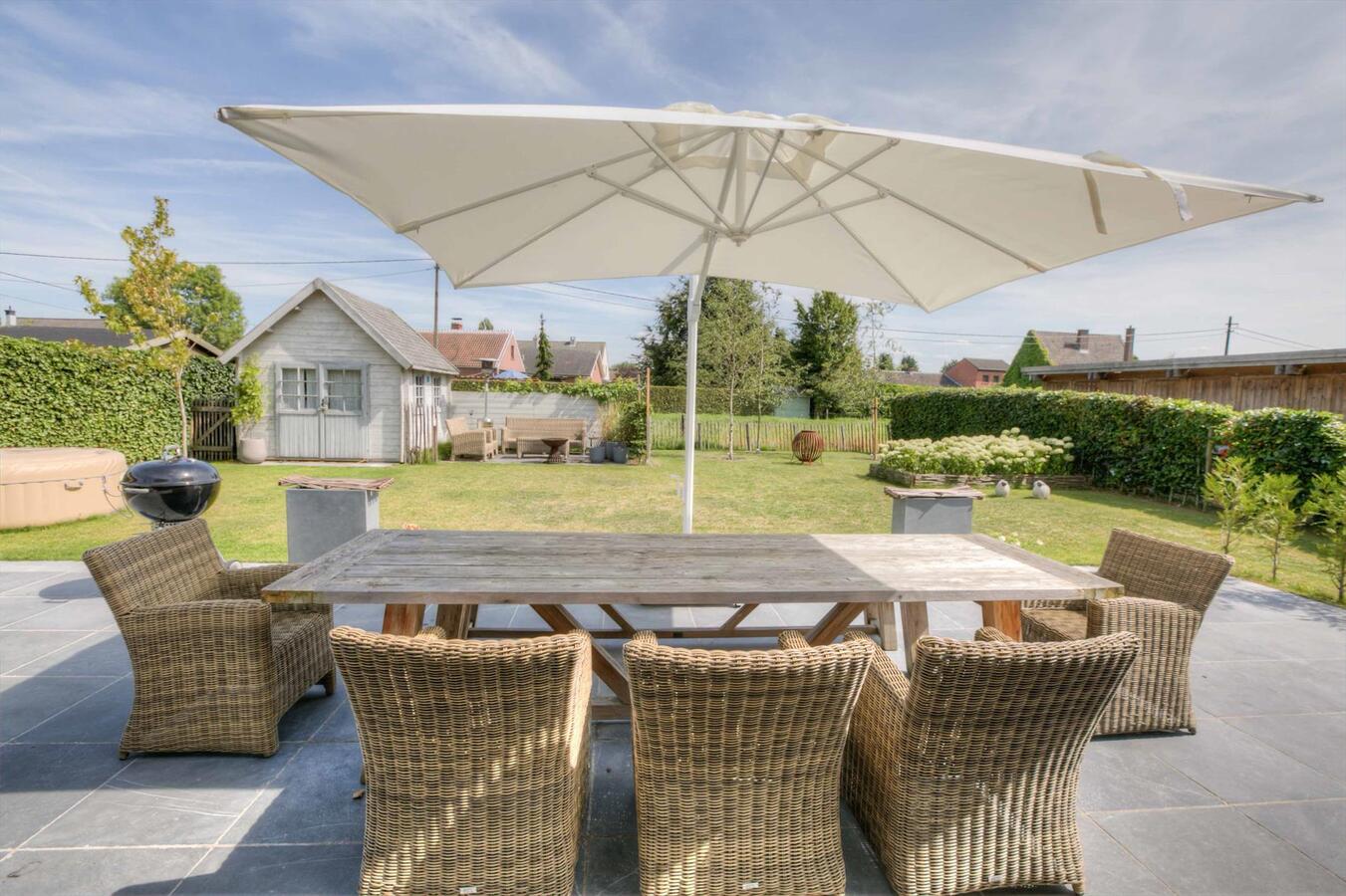 Instapklare recente woning op toplocatie 