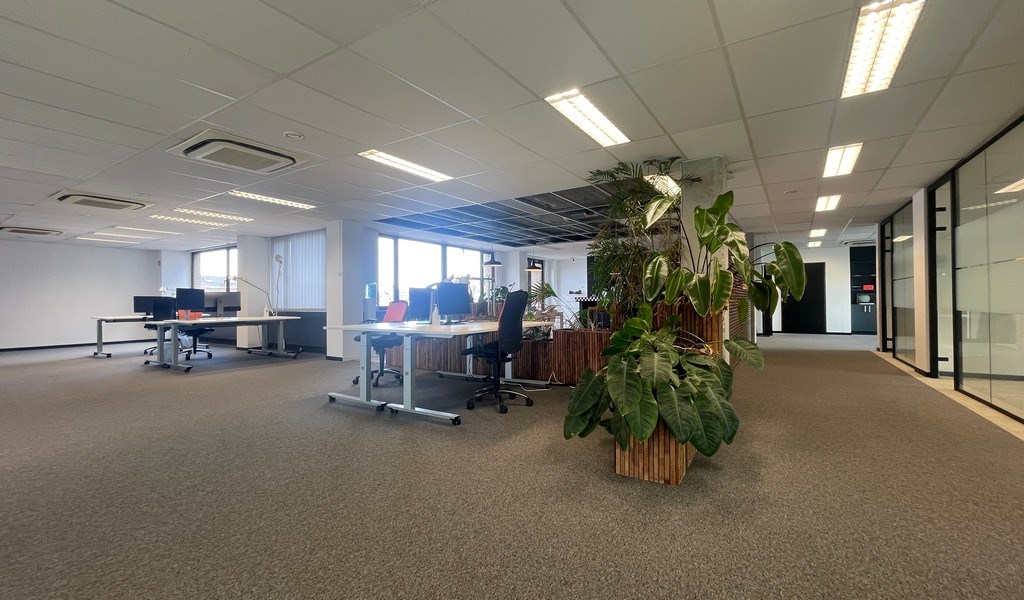 Kantoren te huur in Regent Building te Berchem
