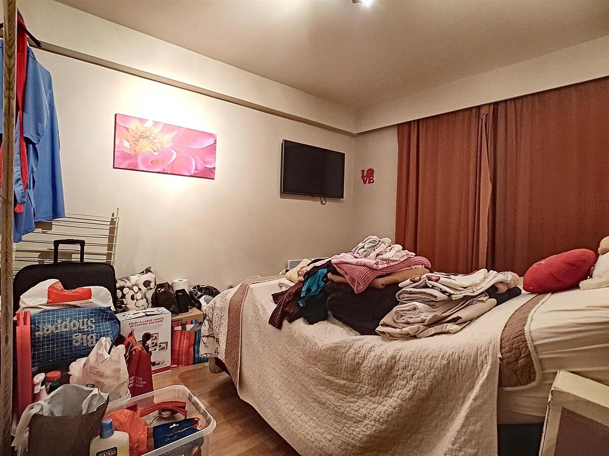 Leuk, instapklaar appartement nabij het Heldenplein - Heist 