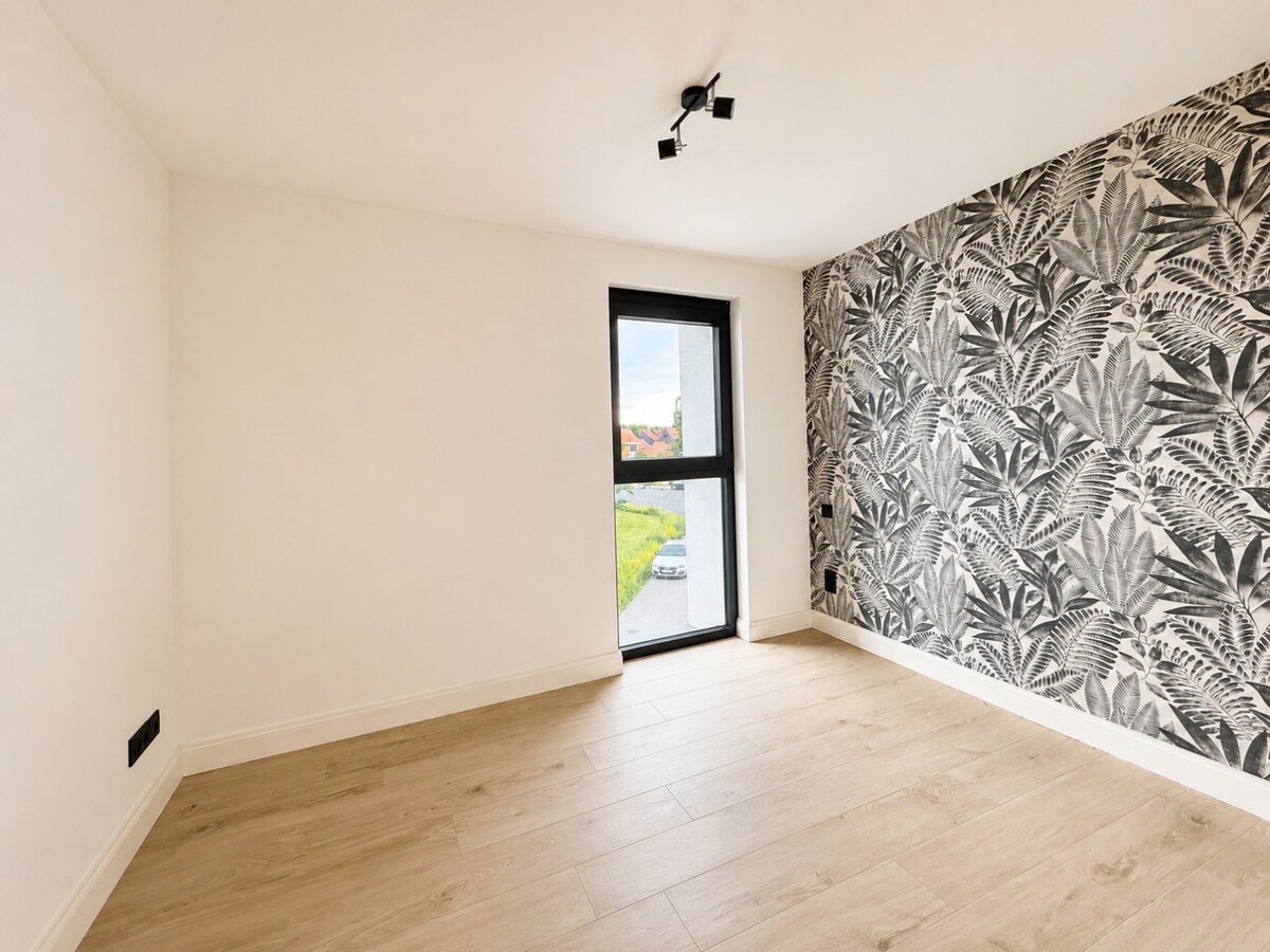 Appartement 1 chambre + bureau avec garage 