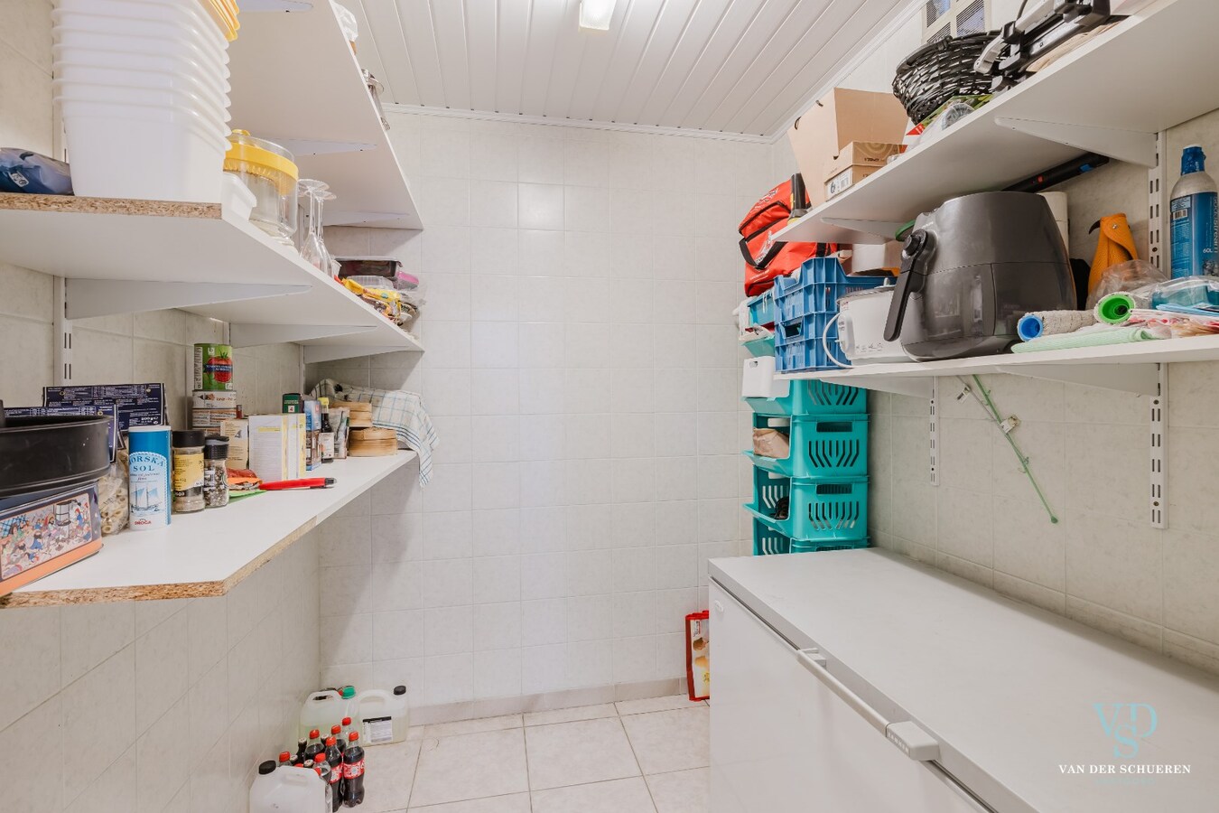 Bijzonder ruime (446m²), tijdloze villa 