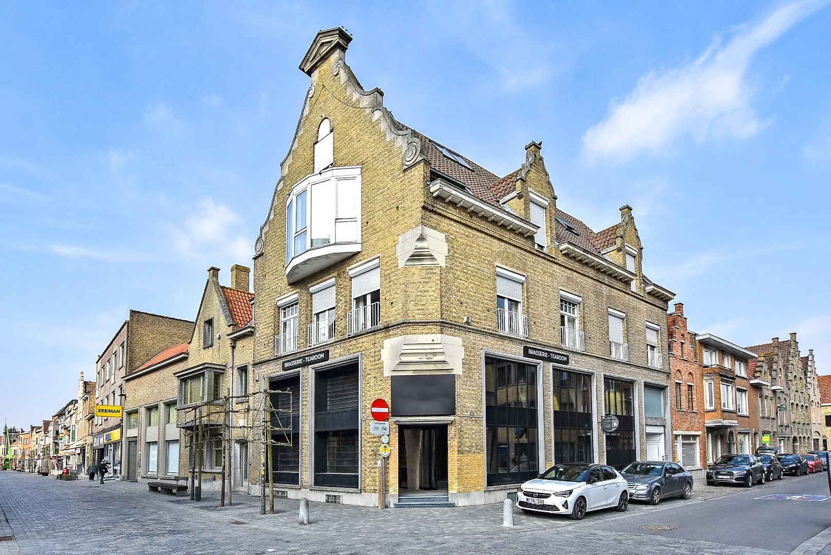 Klassevolle handelszaak op commerciële toplocatie te Diksmuide!