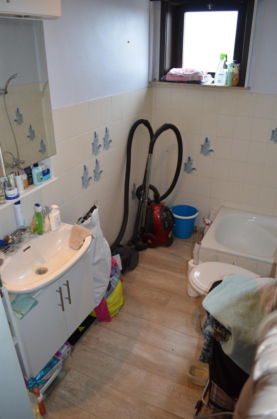 Dakappartement met  1 slpk en 2 terrassen  te centrum Eeklo 