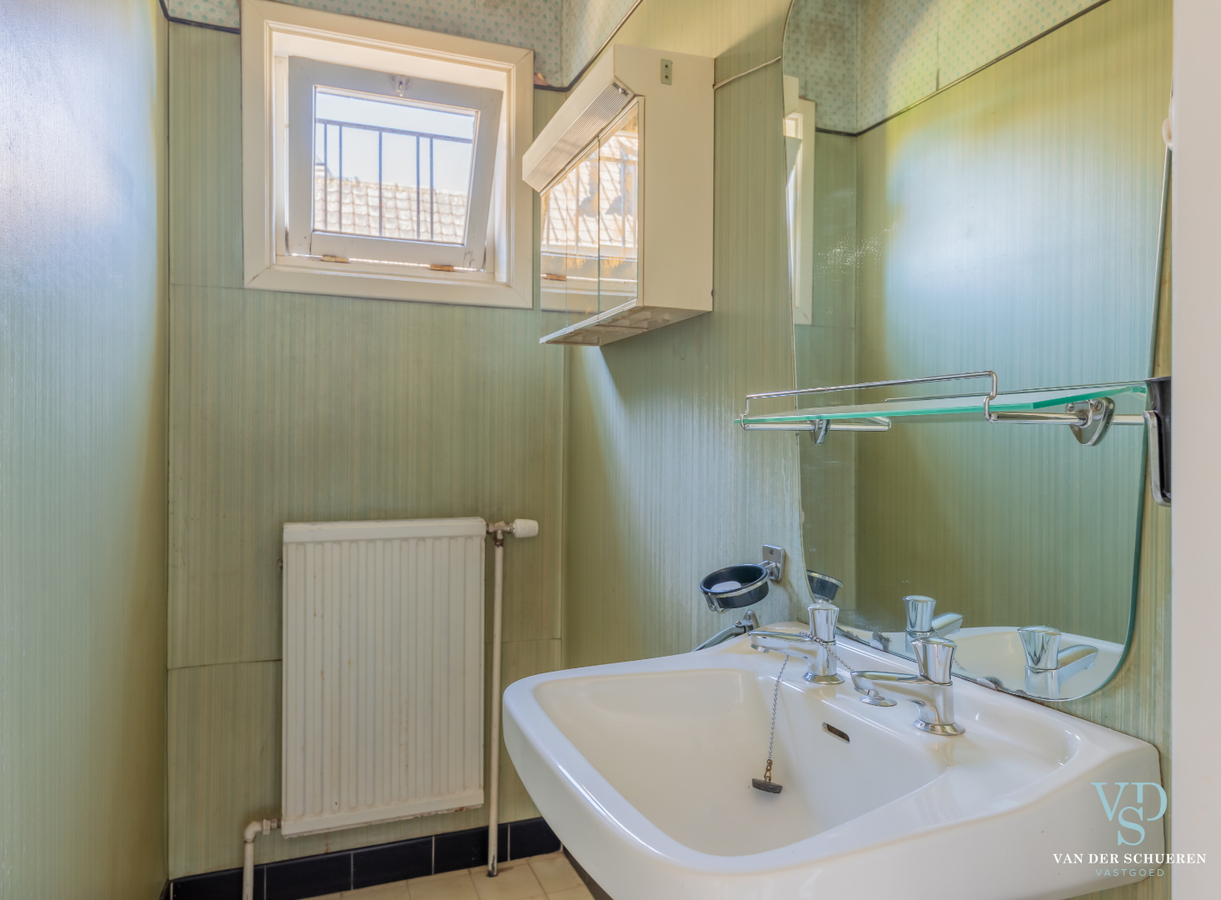 Karaktervolle, charmante villa te Zingem. 