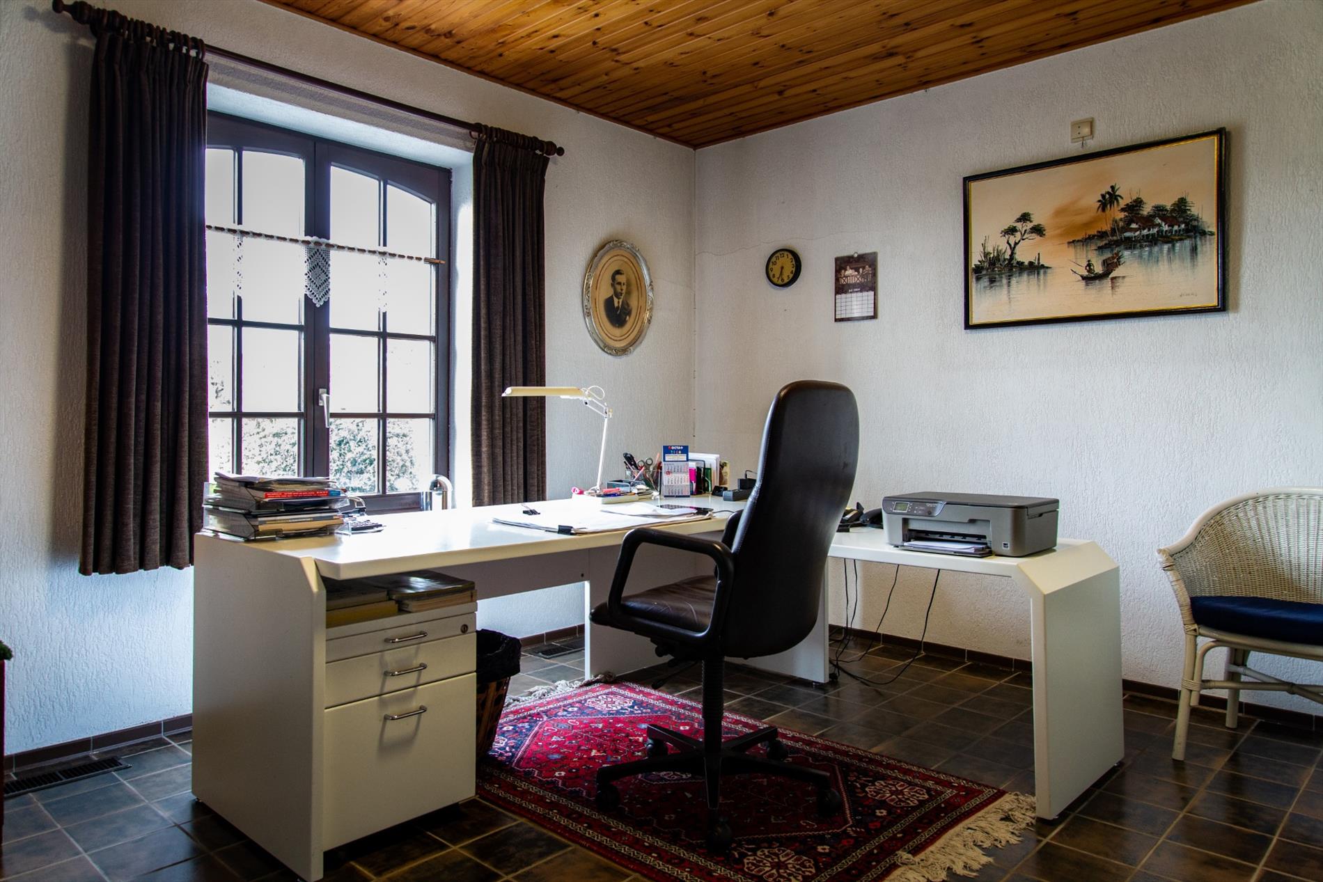 Uniek landhuis op 7.390m²  te Bassevelde 