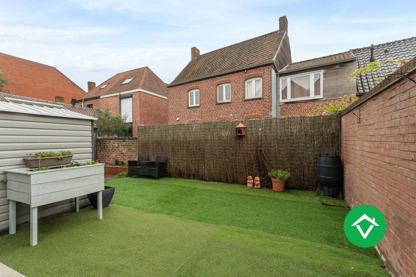 Instapklare gezinswoning met 3 slaapkamers op toplocatie nabij het centrum van Koekelare 