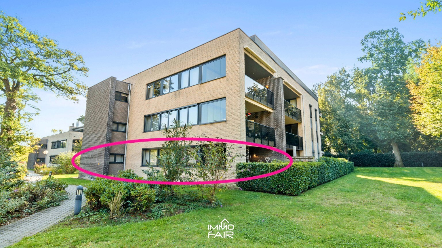 Instapklaar gelijkvloers appartement in een rustige, groene omgeving in Genk 