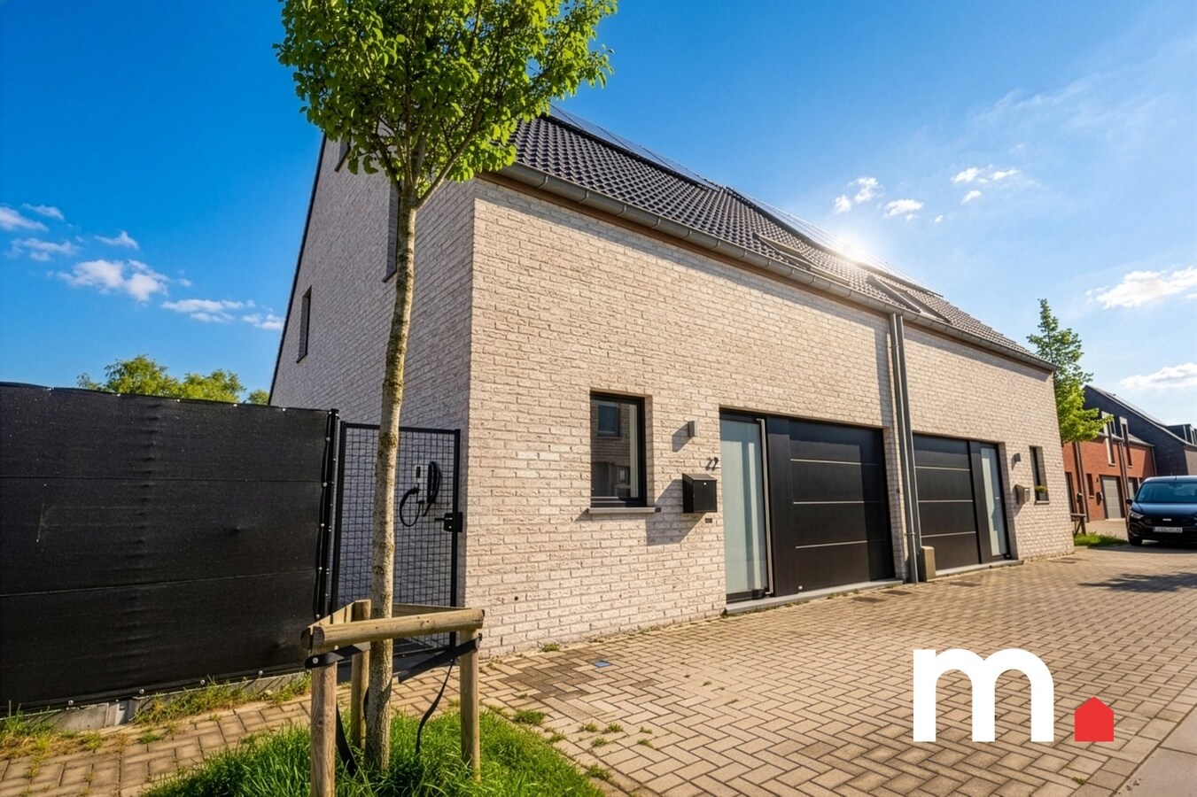 Instapklare half open bebouwing te Heule ! EPC A ! 