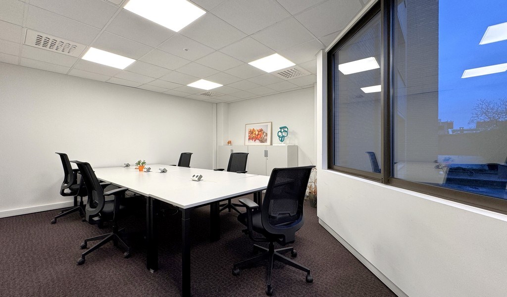 Full service kantoren in Humgy Berchem