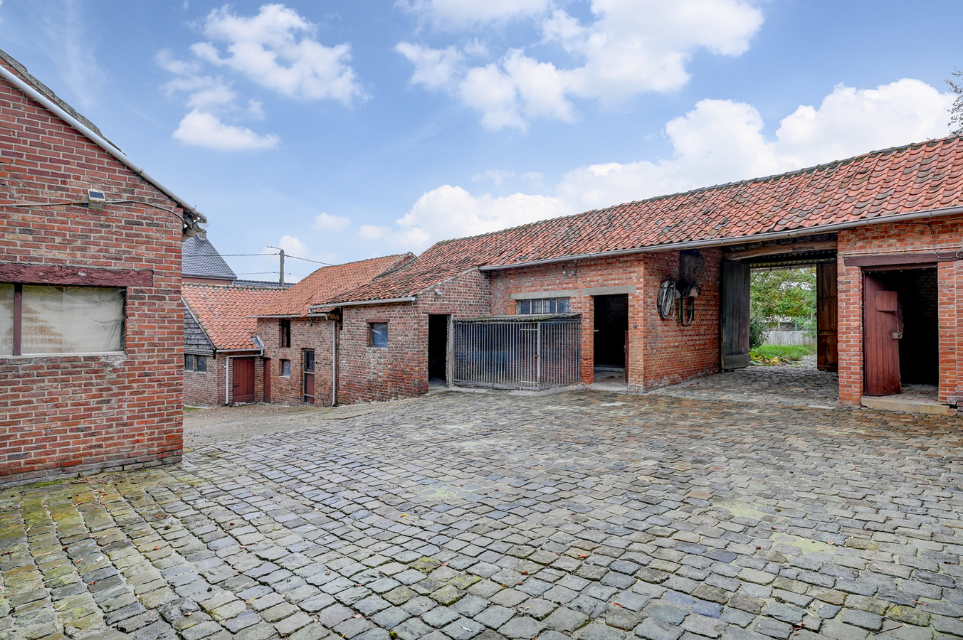 Hoeve met karakter in het hart van Widooie 