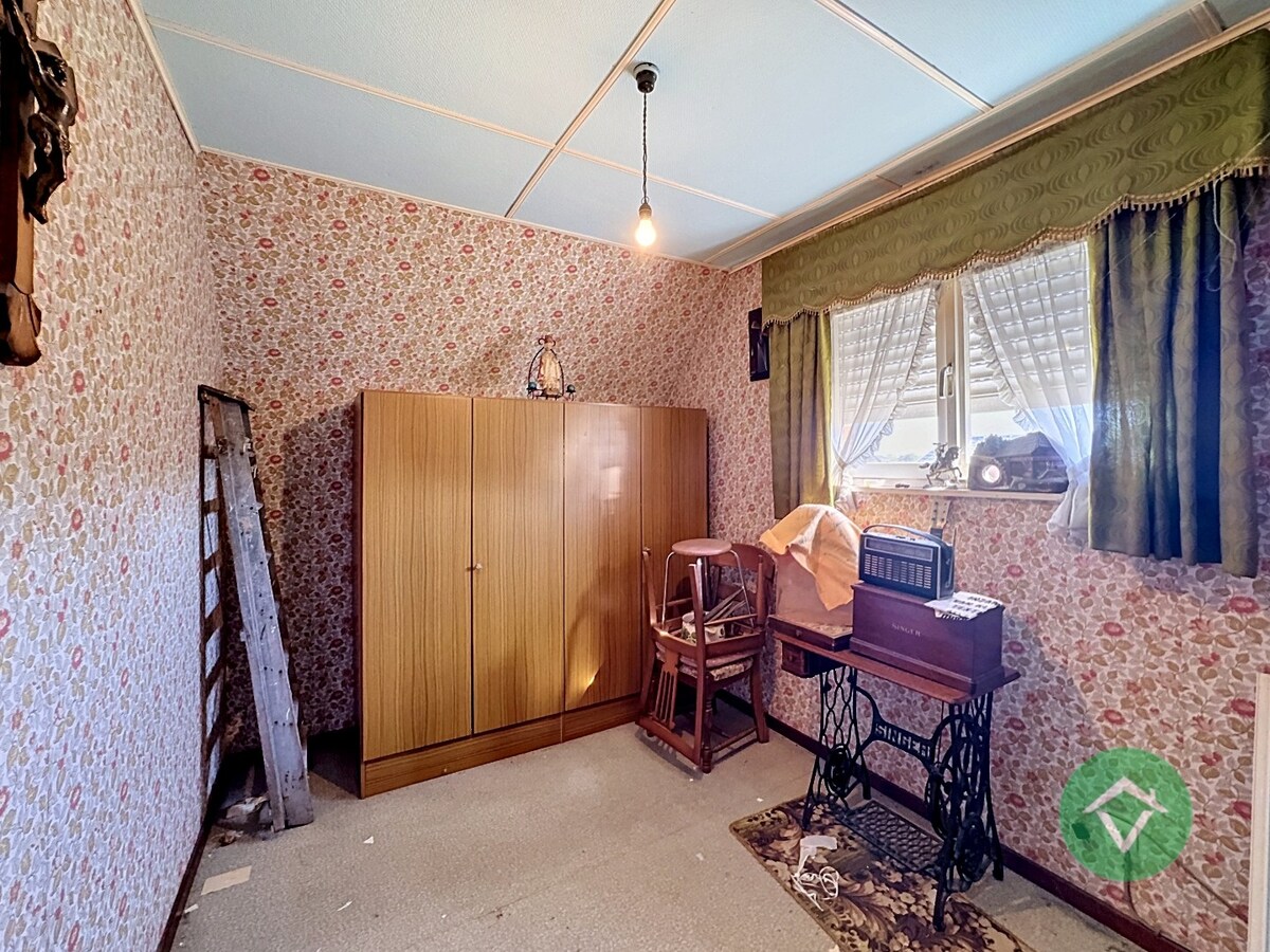 Alleenstaande woning met 3 slaapkamers en garage te Ichtegem 