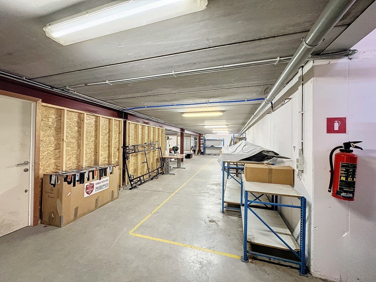 Top gelegen kantoorruimte te huur in Oudenaarde 