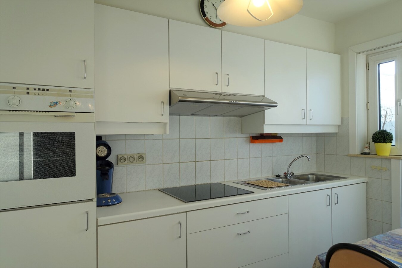 Instapklaar appartement met garagebox 