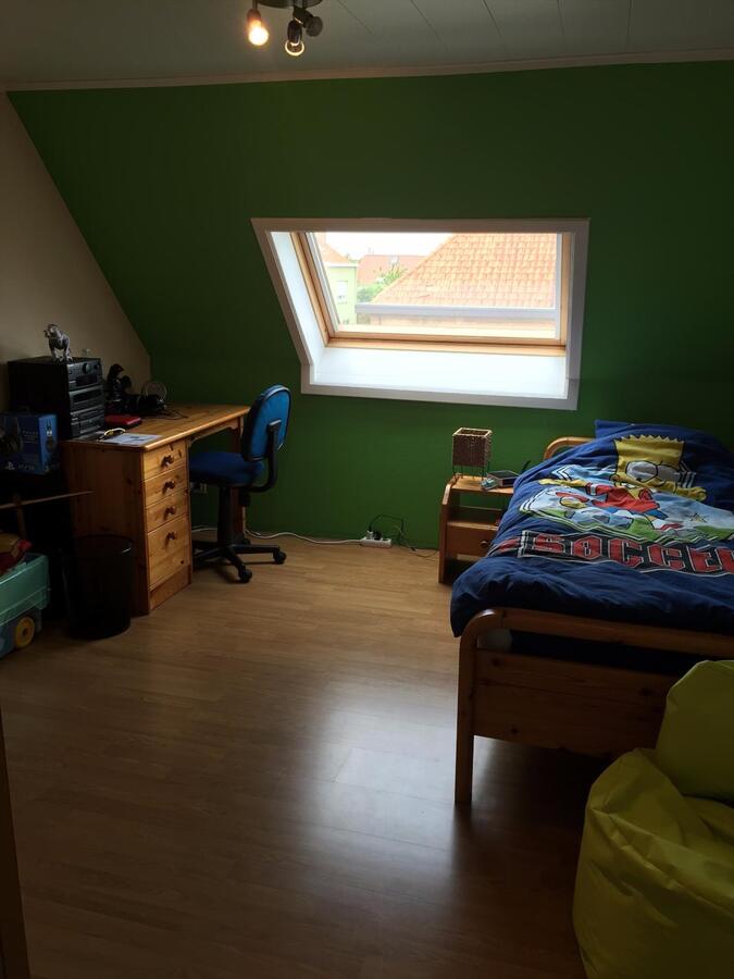 CENTRAAL GELEGEN RUIME HALF OPEN BEBOUWING MT MOOIE TUIN 