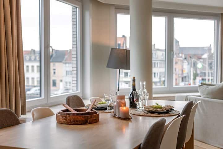 Ruim appartement  met 2 slpks en garage in Gent 