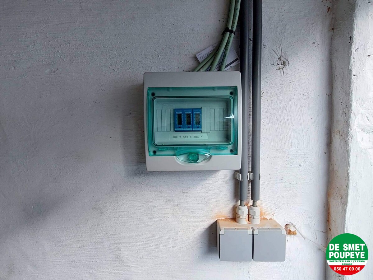 Goed gelegen garage met elektriciteit 