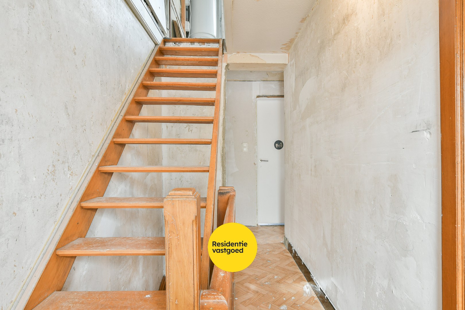 Te renoveren woning in het centrum van Veldegem 