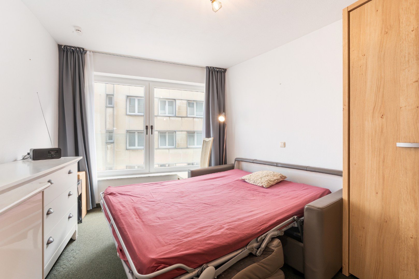 Studio met zijdelings zeezicht in het centrum van Oostende 