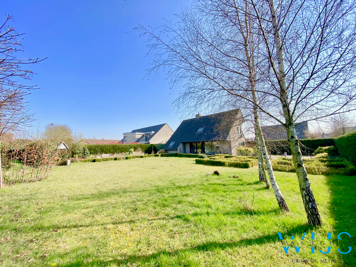 Ruin woonhuis op een perceel van 1116 m²! 