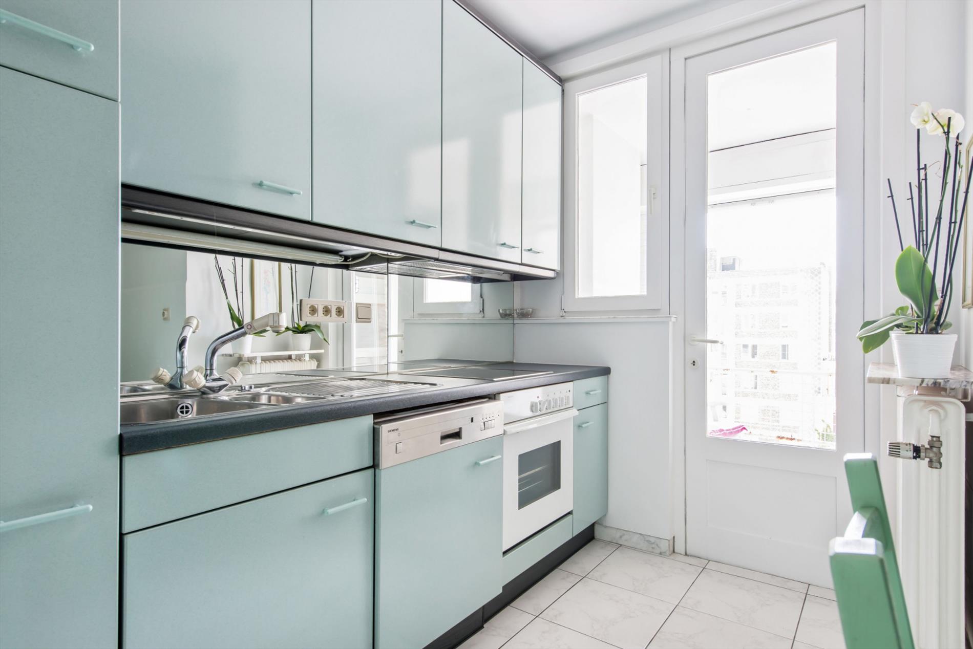 MAGNIFIQUE APP DE VACANCES . 2 CHAMBRES A COUCHER AVEC VUE FRONTAL SUR MER (GARAGE COMPRIS !!) 