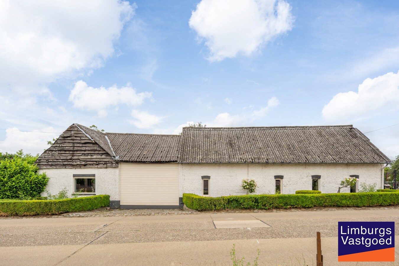 Authentieke hoeve op een perceel van ong. 47a te Sint-Lambrechts-Herk 