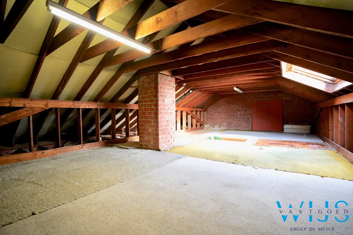 Zeer goed onderhouden woonhuis op 1.165m² te ERTVELDE ! 