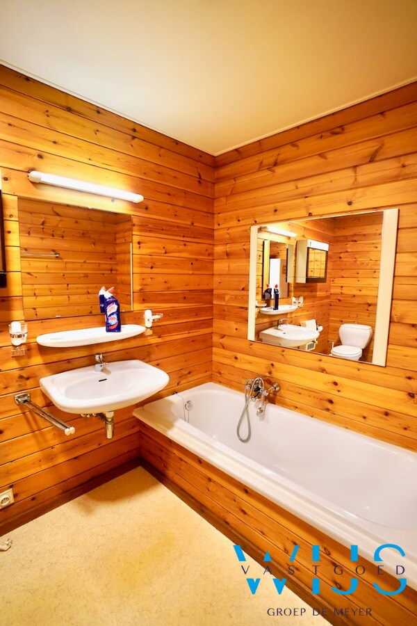 Enorm goed gelegen bungalow op 668 m² te Ertvelde ! 