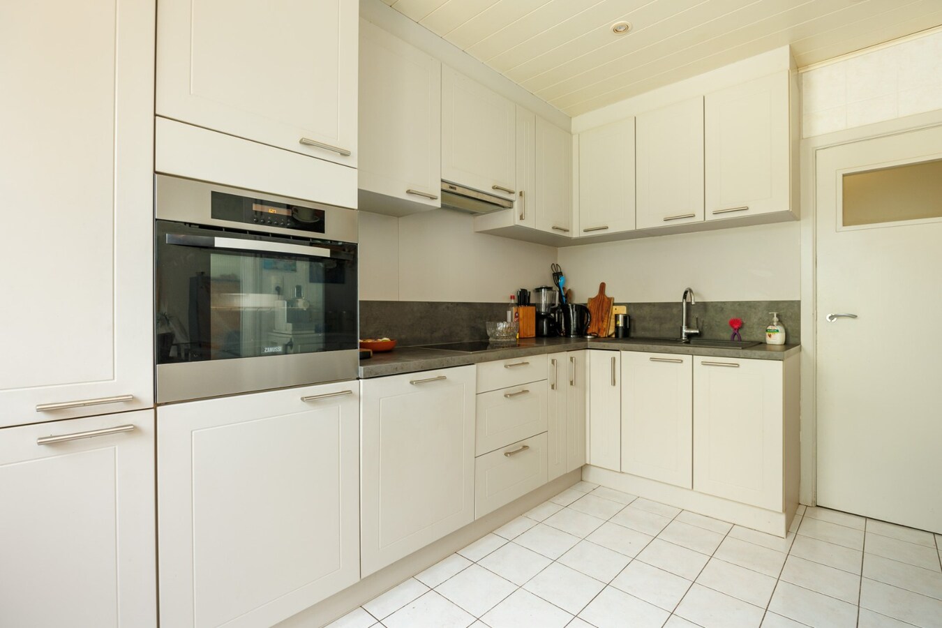 Uiterst rustig gelegen gelijkvloerswoning met 3 slaapkamers op 2018 m² 
