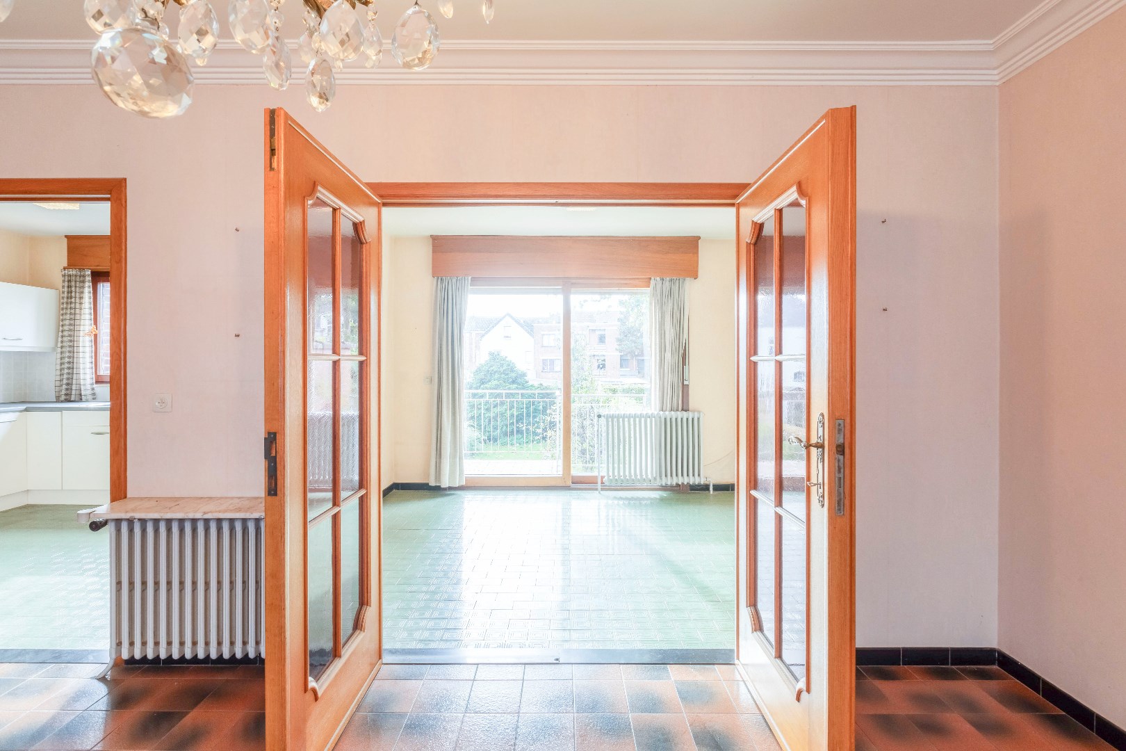 Zeer ruime gezinswoning met tuin en garage nabij Rozenbroekenpark 