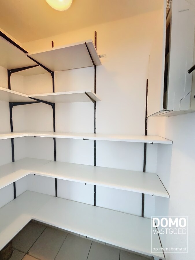 DUPLEX APPARTEMENT MET 2 SLAAPKAMERS EN 2 GARAGES TE DIEPENBEEK 