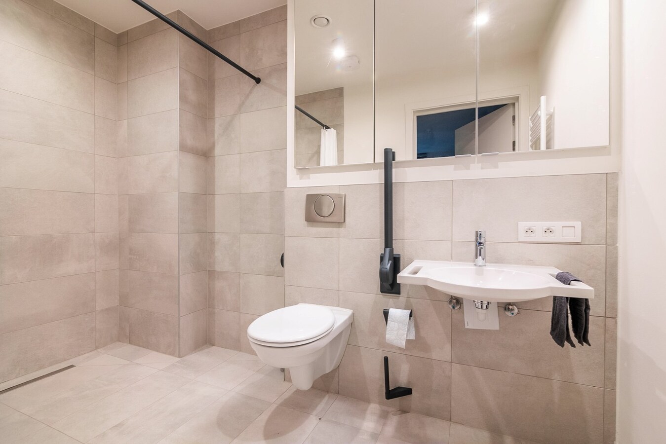 Zorgeloos wonen in stijl: instapklare serviceflat in Residentie Stuyvenberg 