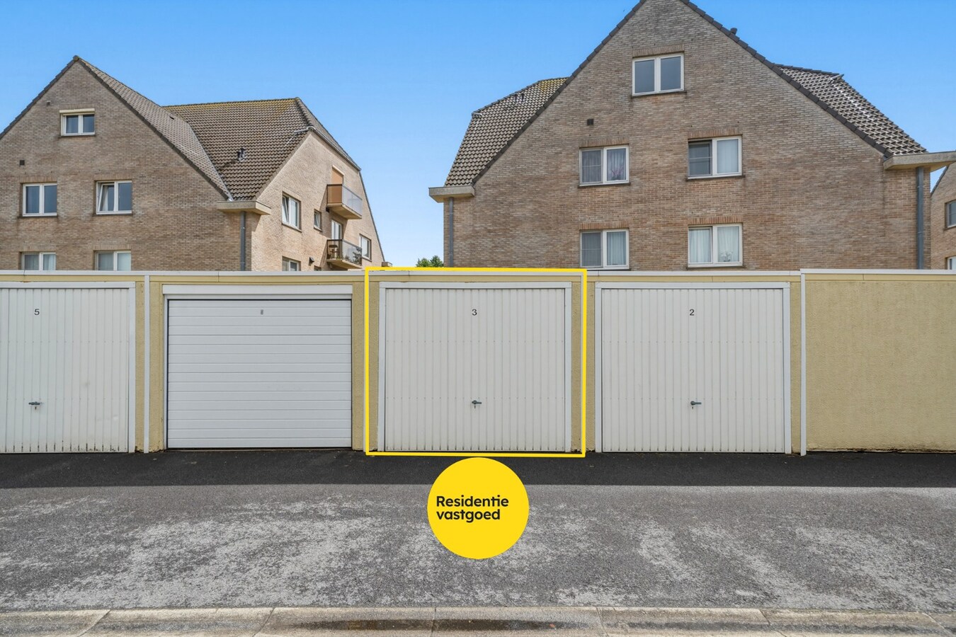 Te koop garage box - Oudenburg
