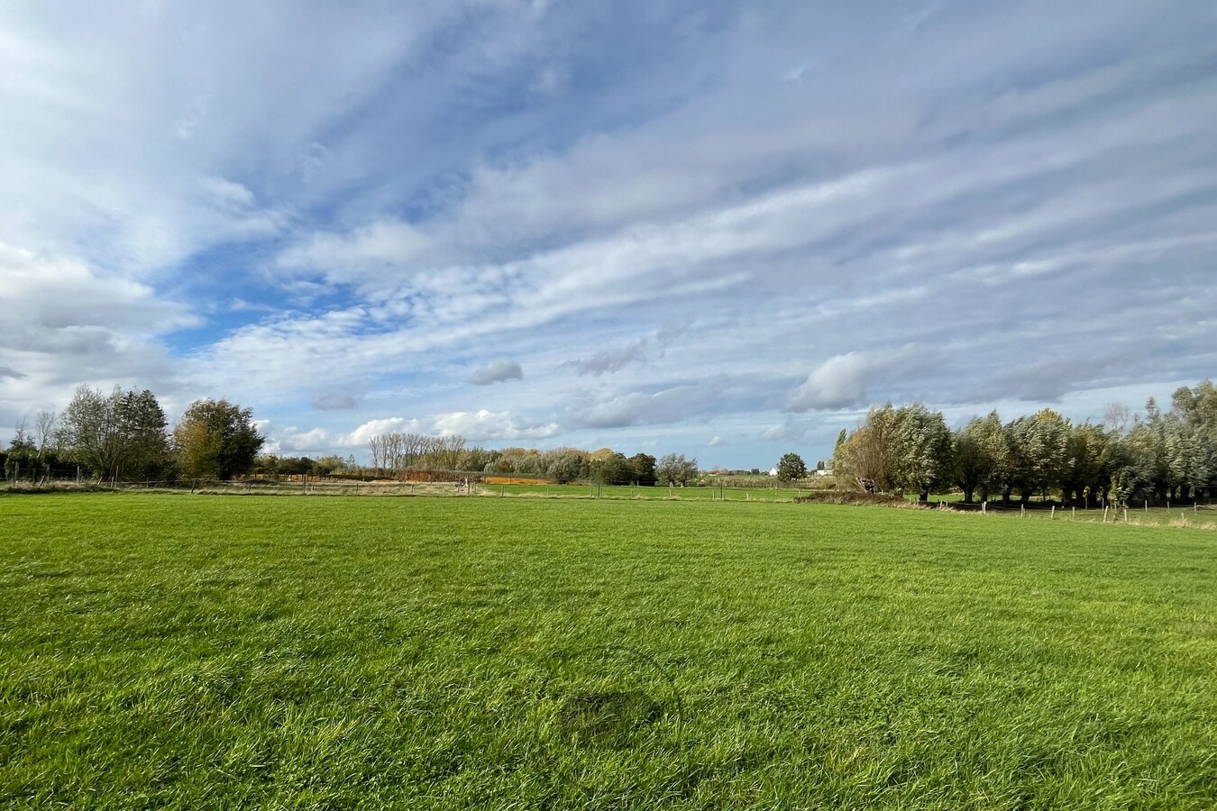 Nieuwbouwvilla met hoge afwerkingsgraad en weids uitzicht 