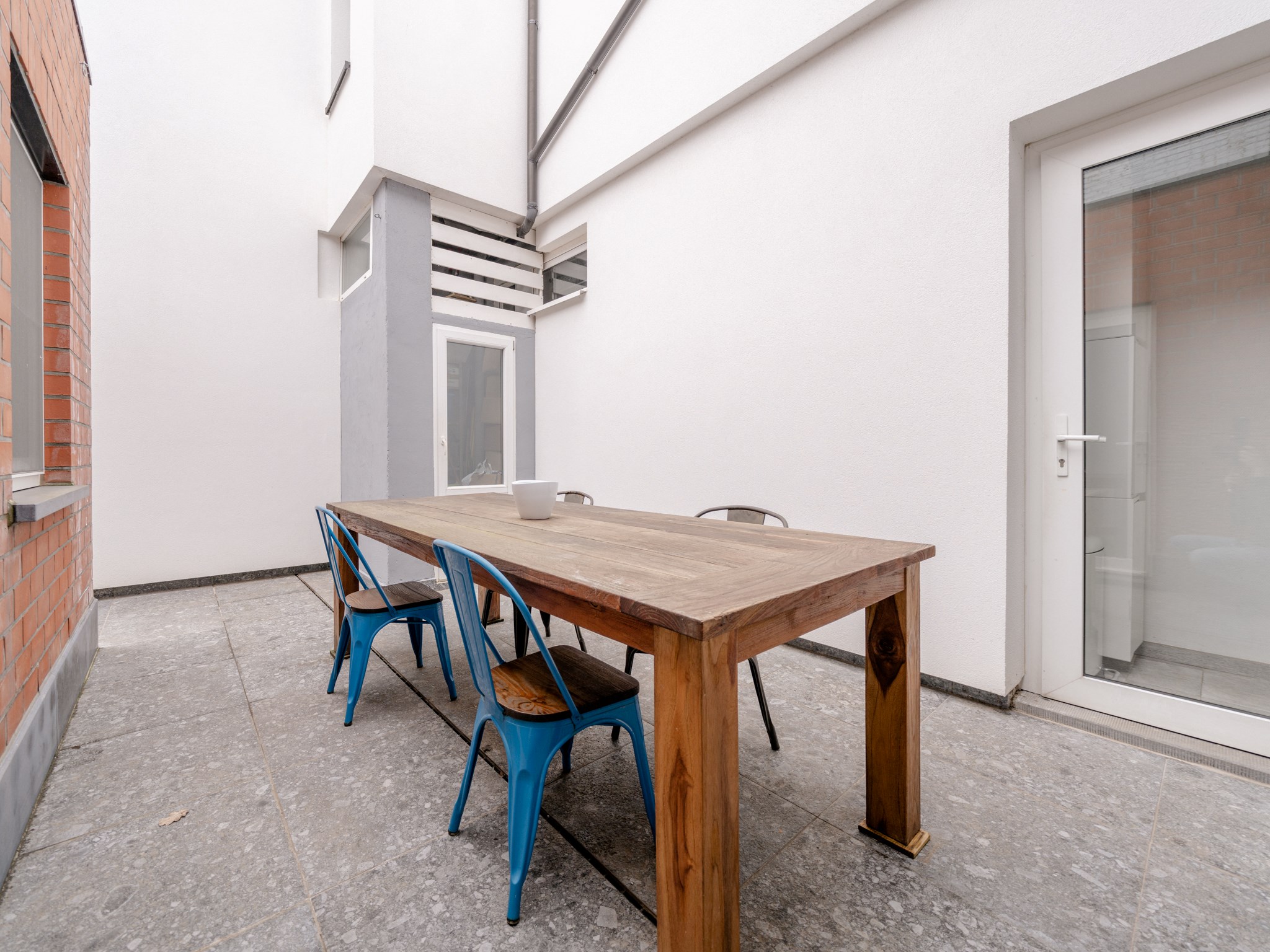 Instapklare woning met 3 kamers, terras en tuin 