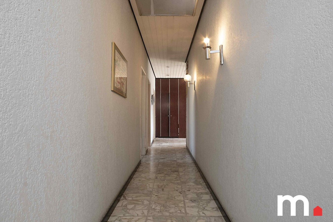 Unieke Gelijkvloerse Villa te Roeselare op 1620m² met 242m² bewoonbare oppervlakte! 