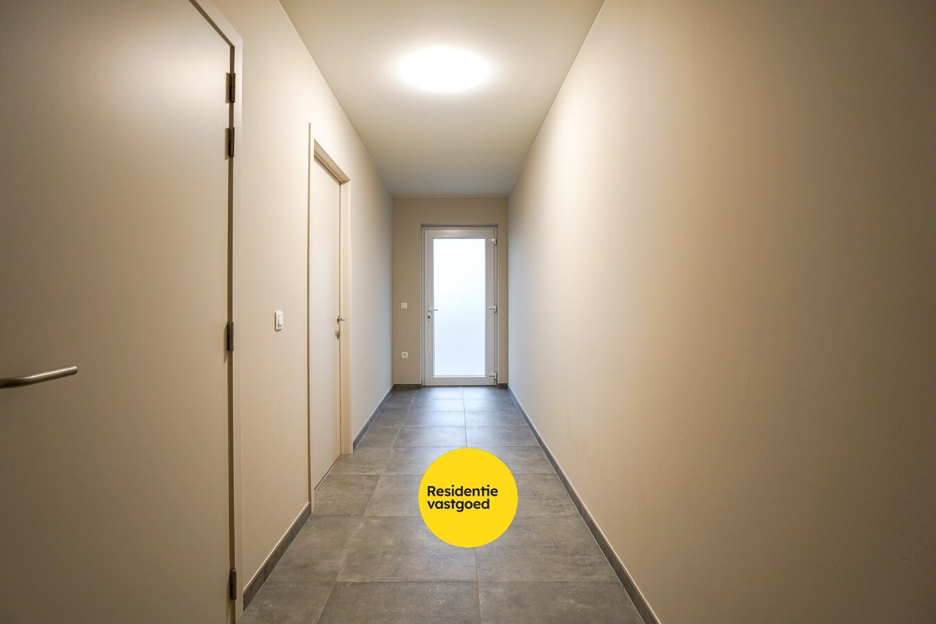 Te huur service flat - Aartrijke