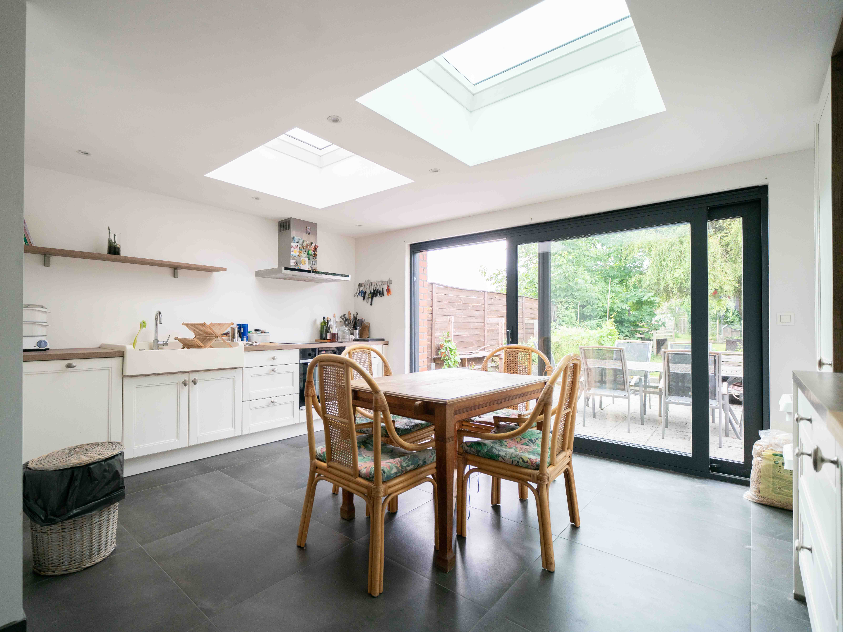 Leuke 2-gevel met gezellige tuin op toplocatie 