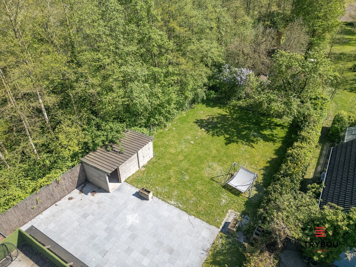 Alleenstaande woning met 4 slaapkamers in Merkem! 