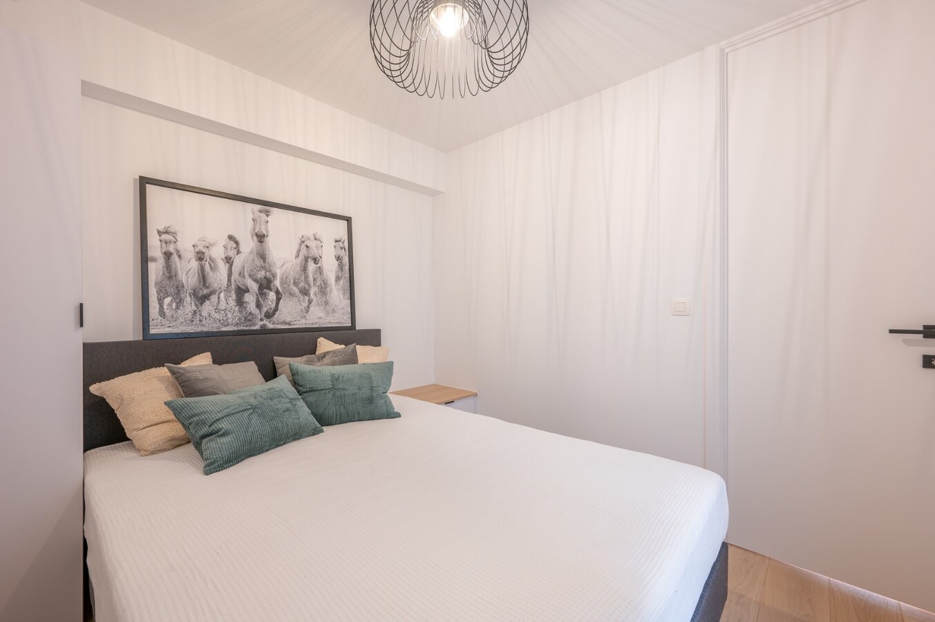 Zeer leuk, volledig gerenoveerd en ingericht vakantieappartement te Duinbergen 