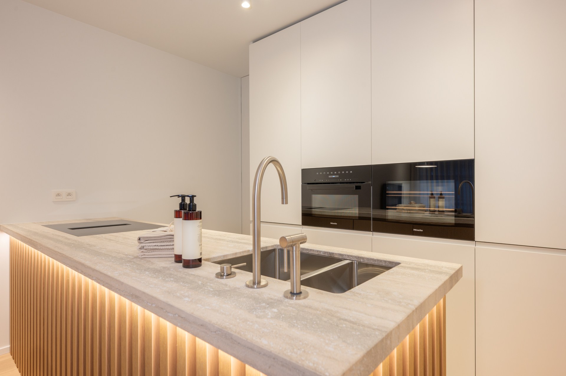 Magnifique appartement rénové de 3 chambres au centre de Knokke 