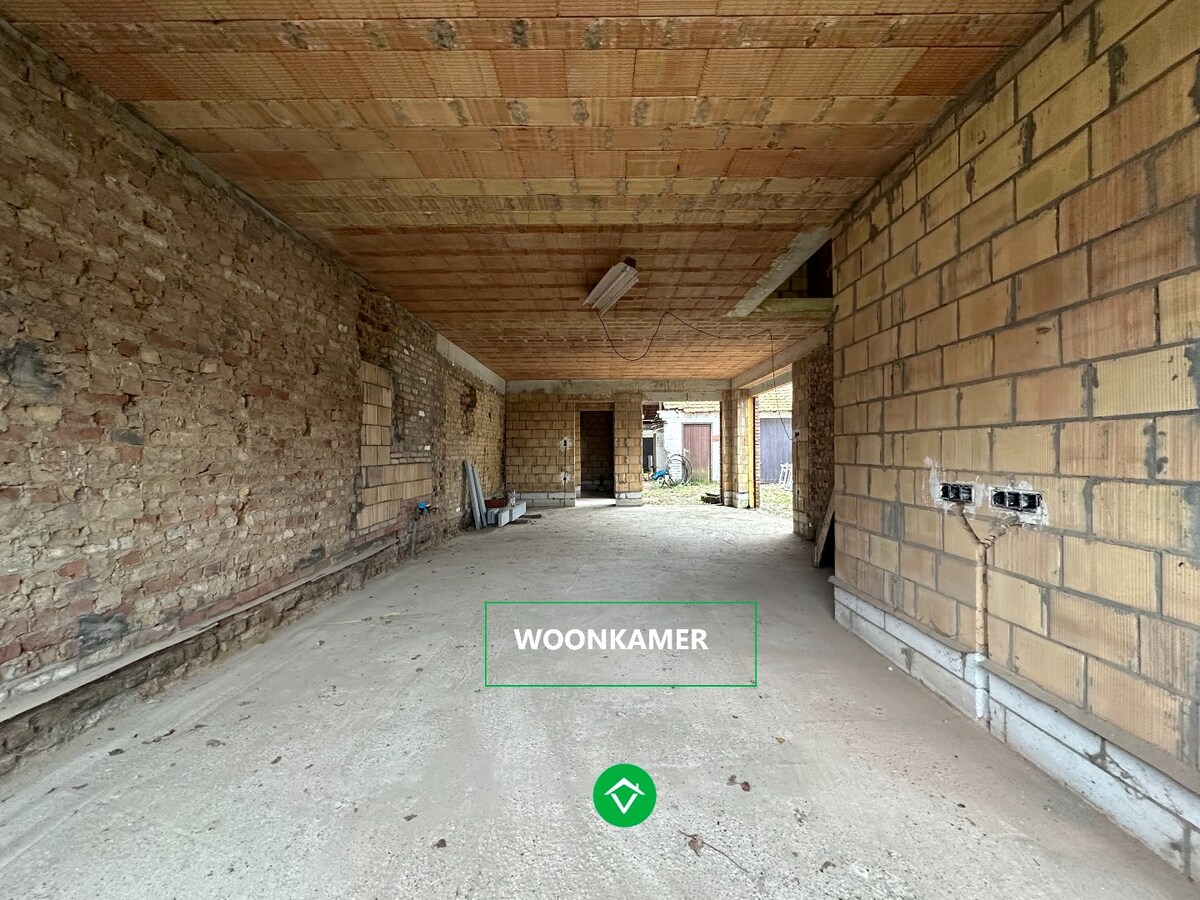 Woning met 4 slaapkamers te Eernegem 