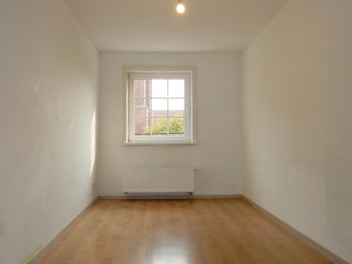 Ruime gerenoveerde woning 