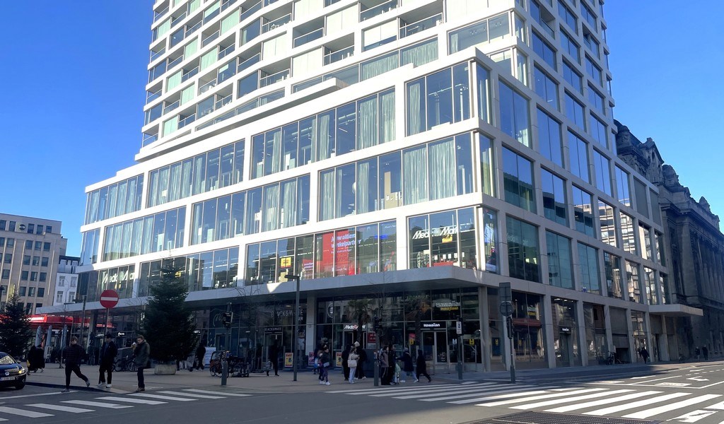 Gemeubelde kantoren met dienstverlening in SQ Antwerp Tower