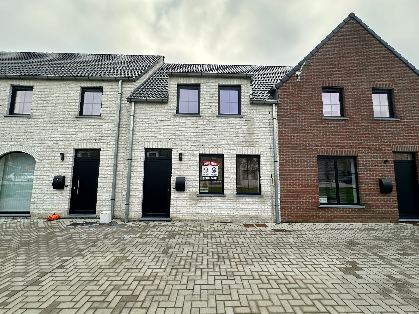 Mooie nieuwbouwwoning met 3 slpk en tuin, rustig gelegen in Torhout Wijnendale 