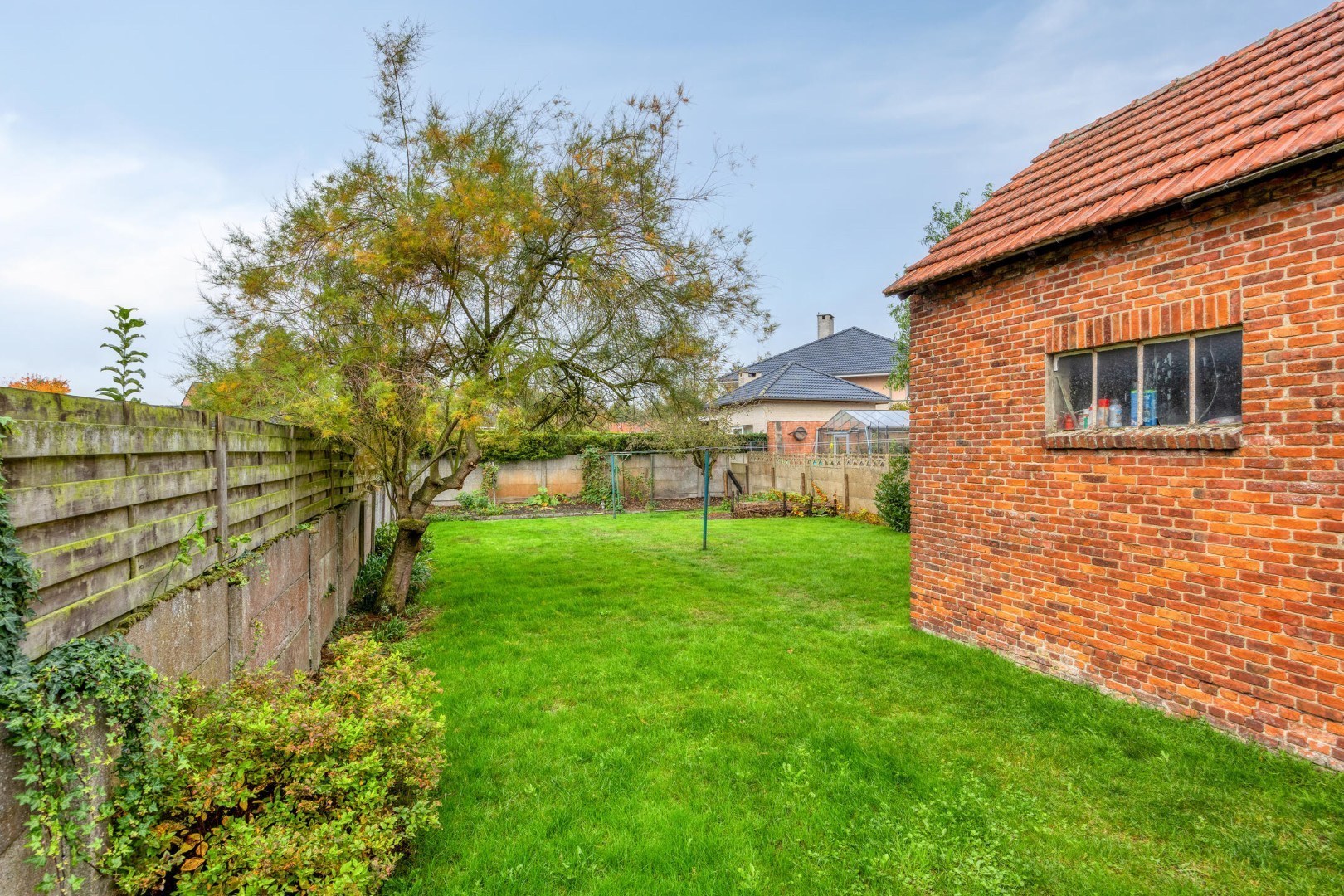 Te renoveren gezinswoning met 2 slpk. nabij het centrum van Leopoldsburg 