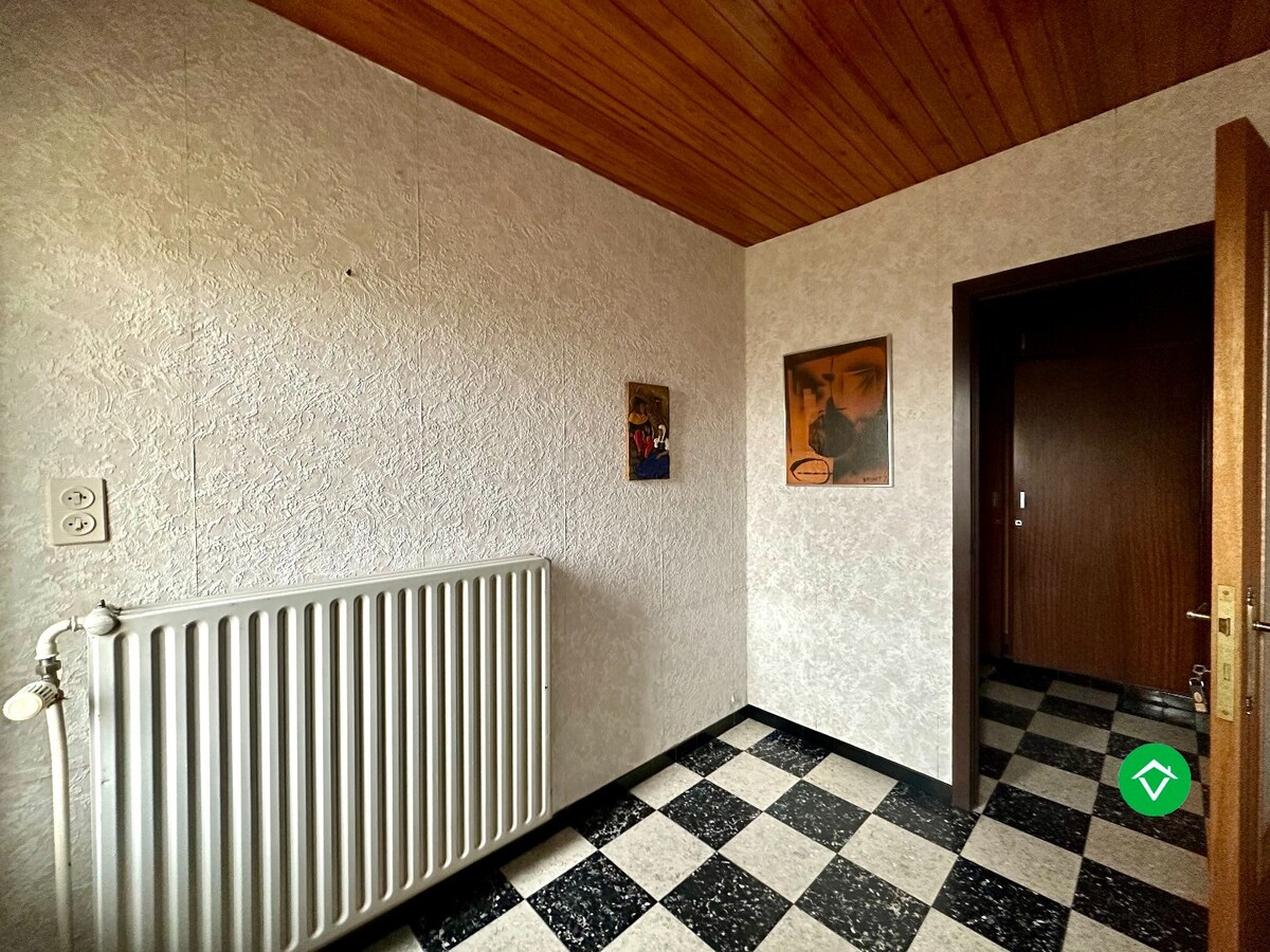 Ruime bungalow op 4140 m² met prachtige zichten en absolute rust in Torhout 