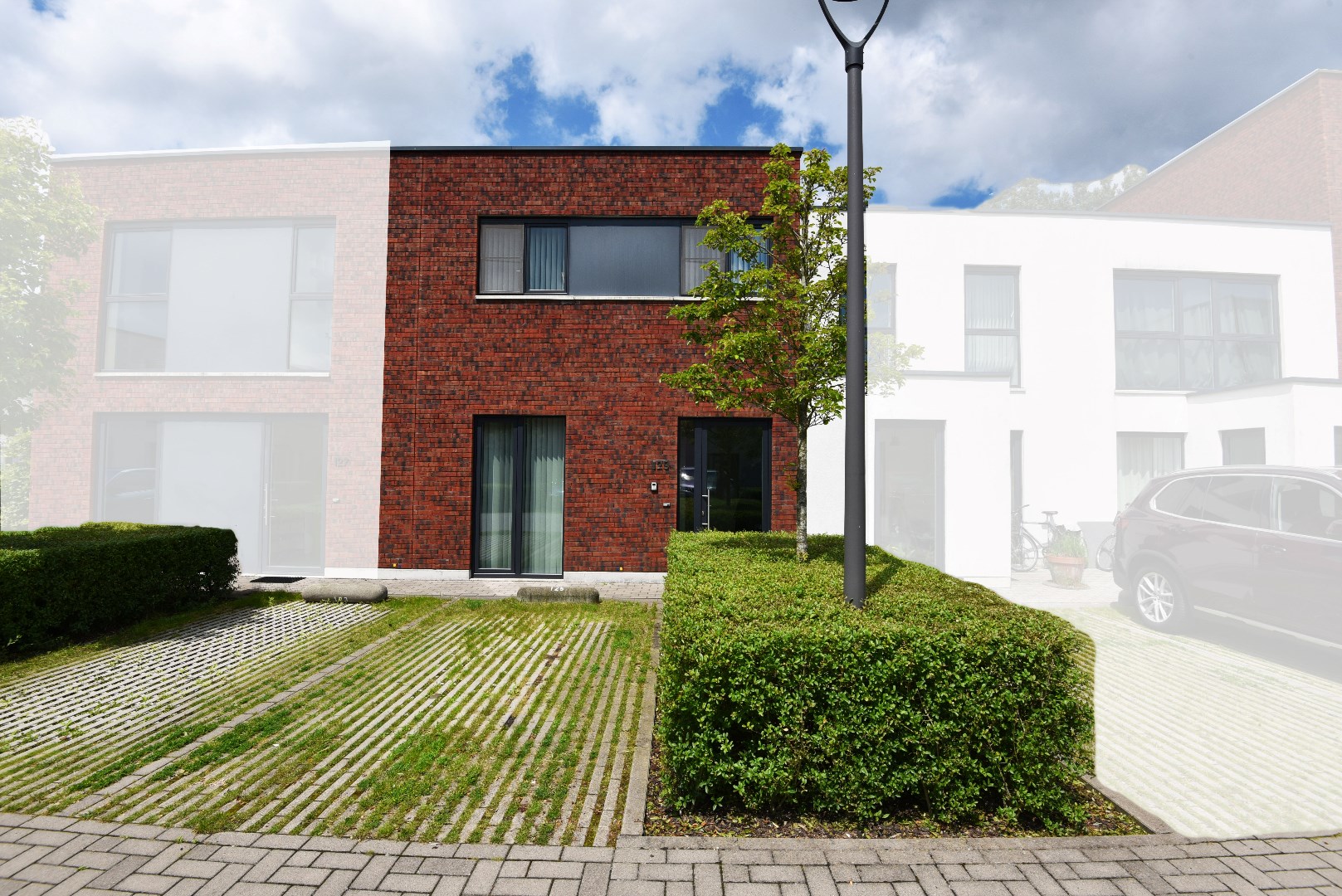 Recente woning met 3 slpks, tuin en 2 parkeerplaatsen te centrum Maldegem 