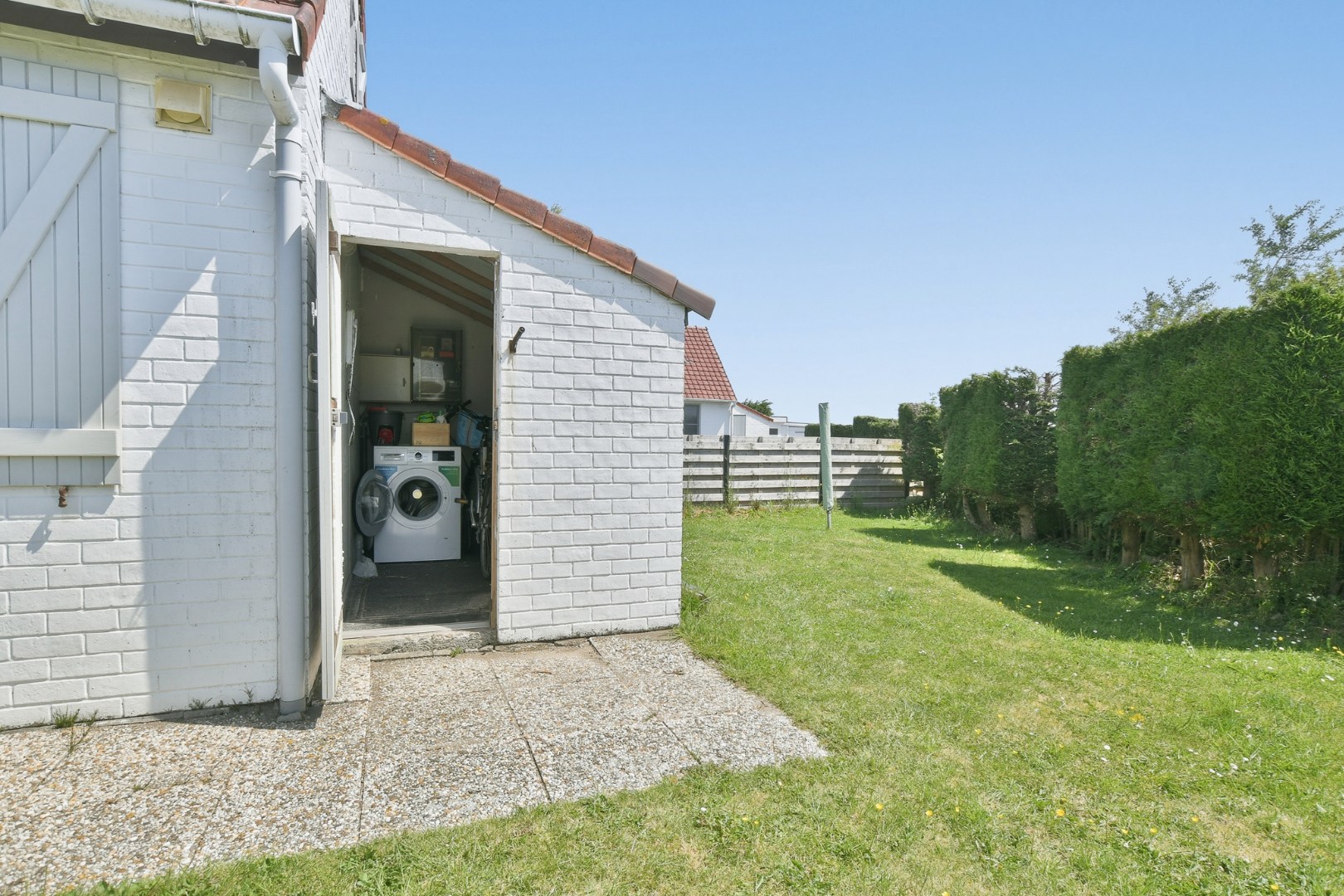 Charmant vissershuisje met 3 slaapkamers en prachtig open polderzicht 